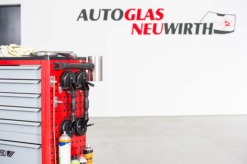 Autoglas Neuwirth in Wels - Reparatur Geräte
